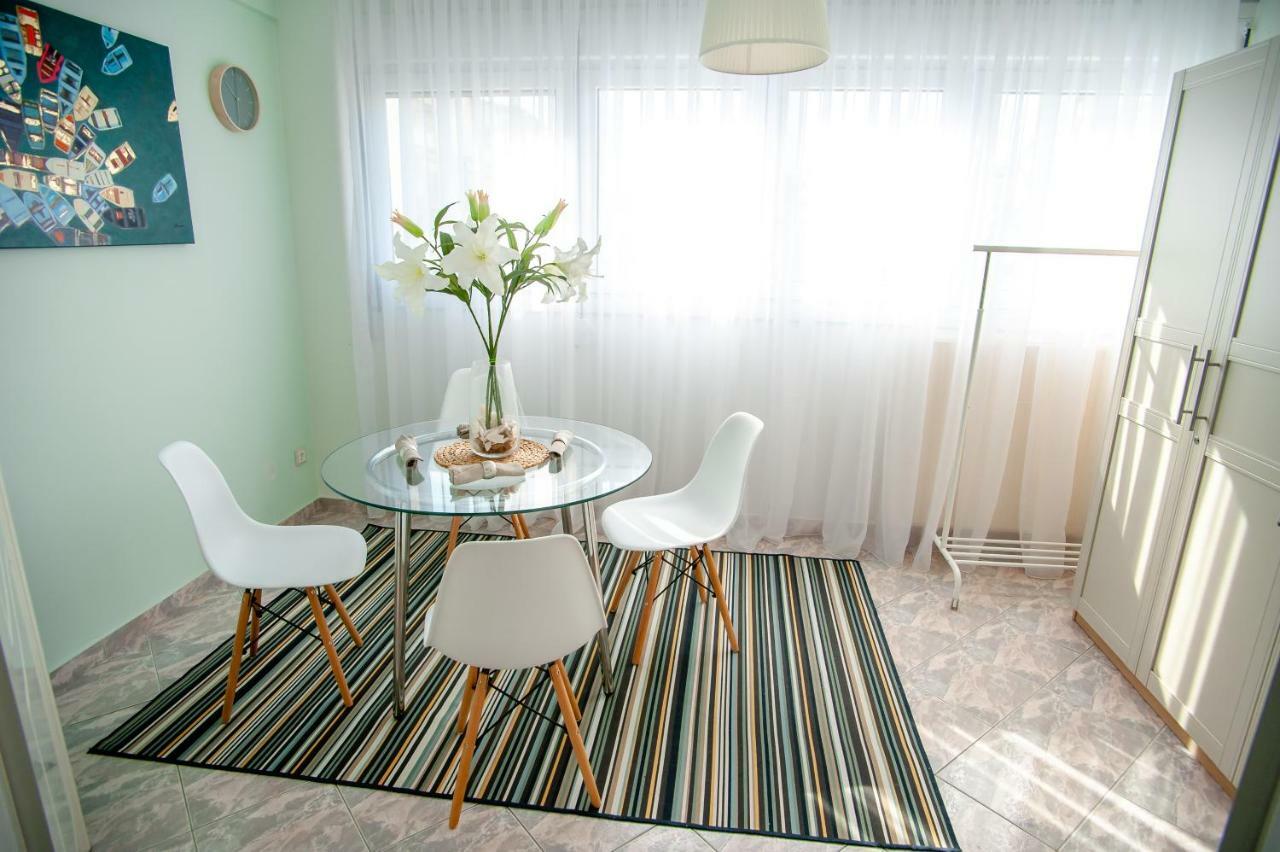 Aegean Family Apartment Peraia  Exterior photo