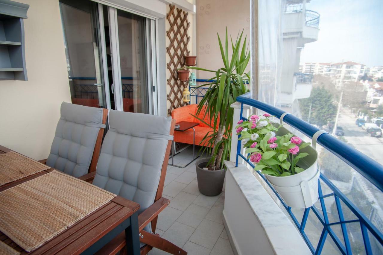 Aegean Family Apartment Peraia  Exterior photo